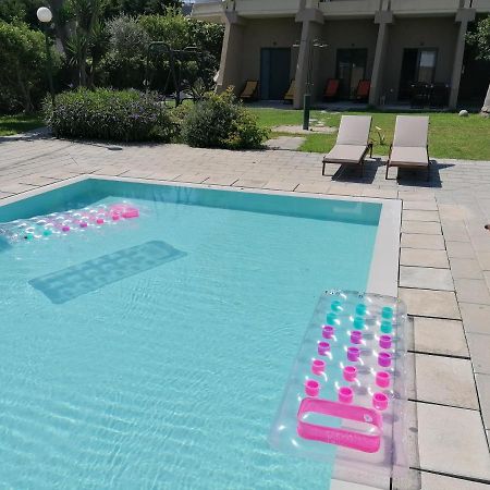 Endless Summer Pool Flat Ixiá Kültér fotó